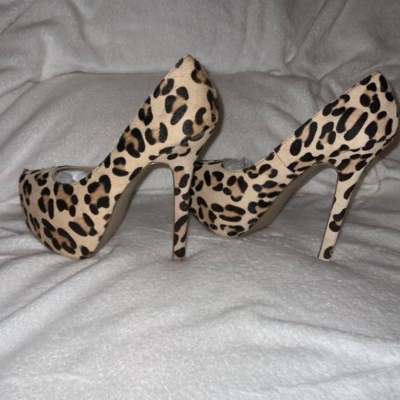 STEVE MADDEN Leopard Print ULTRA-HIGH Heels-GORGEOUS! - Picture 13 of 14